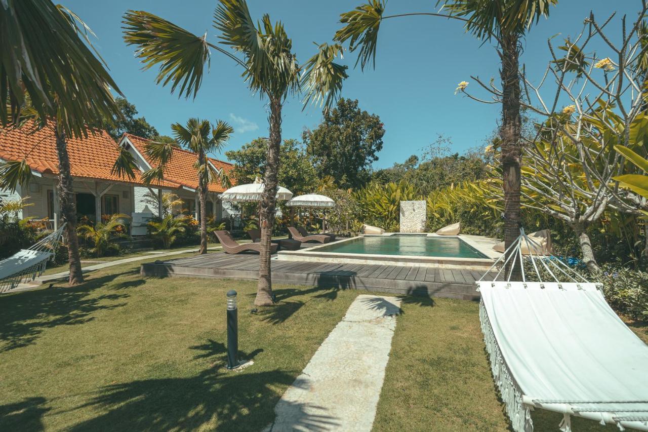 Cari Surf Camp & Studio'S Uluwatu  Luaran gambar