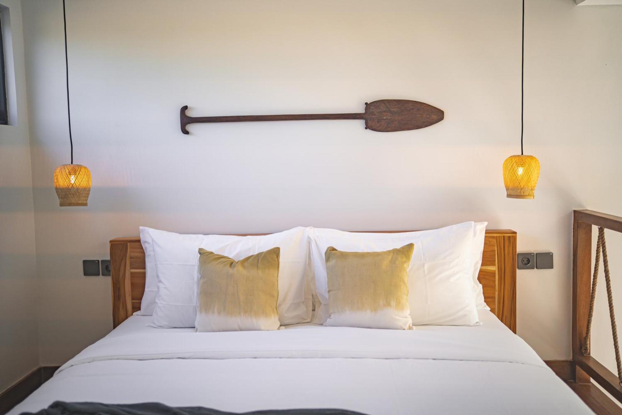 Cari Surf Camp & Studio'S Uluwatu  Bilik gambar